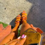 Naomi Osaka Instagram – 🌿🧡🌴✨