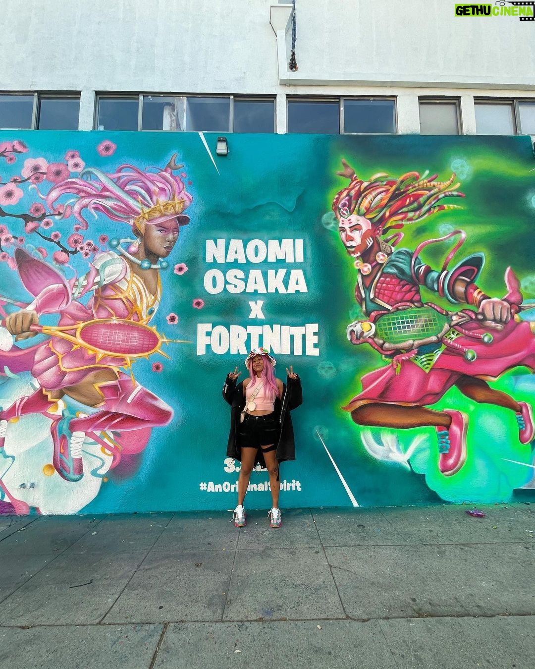 Naomi Osaka Instagram - oh hi π€ππΎπ Melrose Avenue