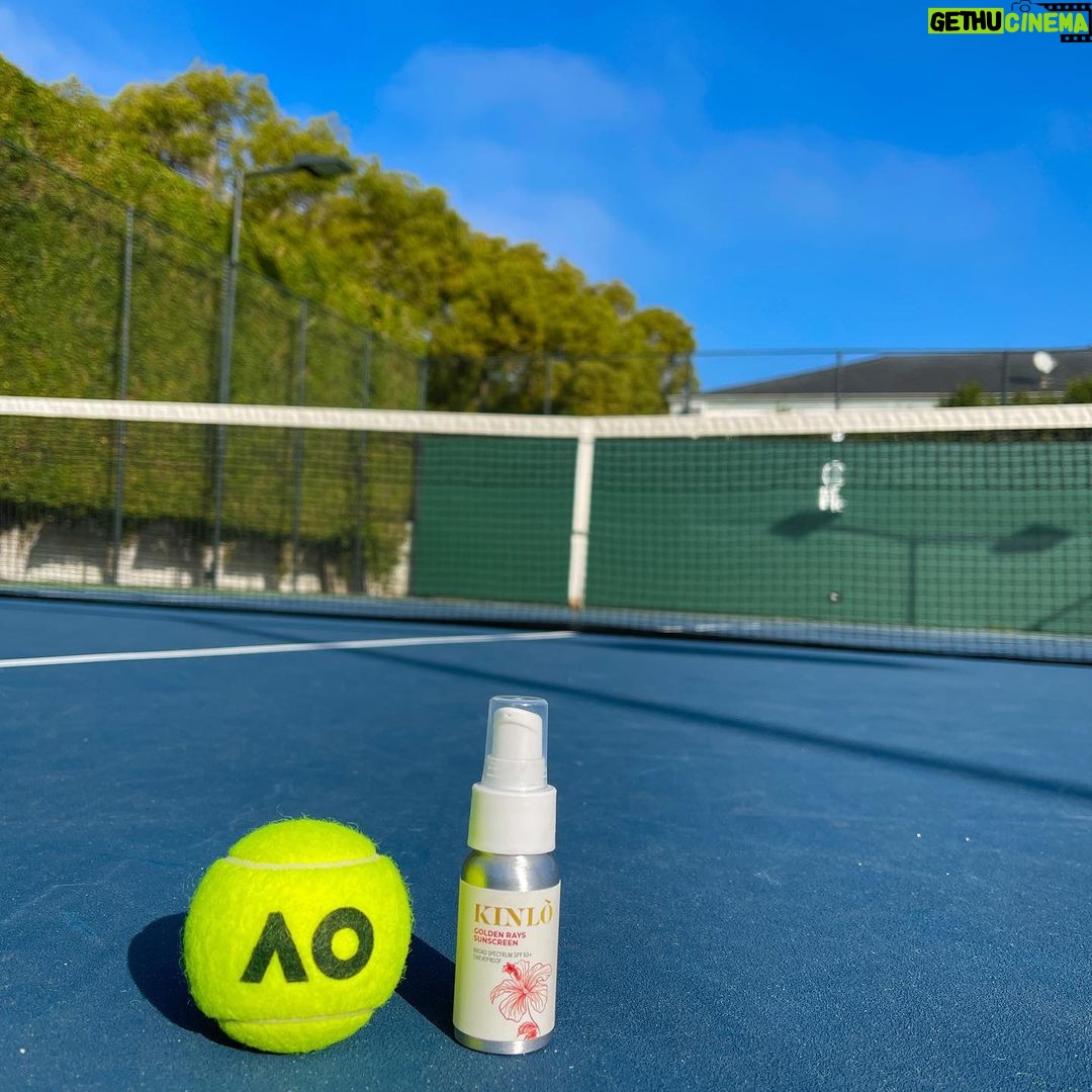 Naomi Osaka - 253.4K Likes - kinda rusty but feels good to be back 🎾💕 I really want to say thank you everyone for all the kind messages, I really appreciate it ❤️