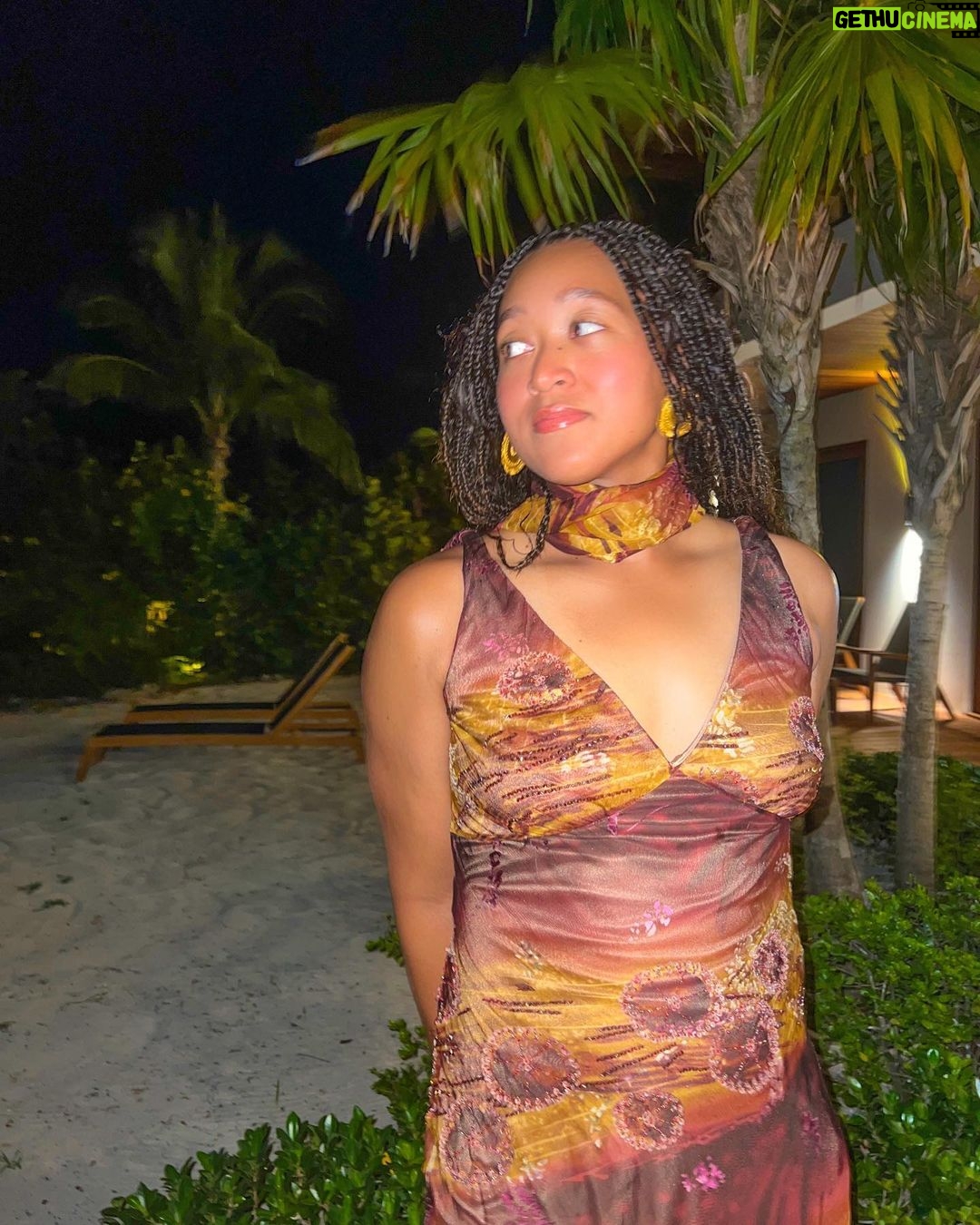 Naomi Osaka Instagram - big libra vibes ♎️🌴🤎✨