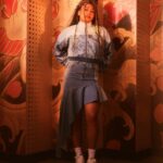 Naomi Osaka Instagram - My 2nd @levis collaboration is out now ☺️🐻🌸👖 so fulfilling to sketch something out and then see it come to life. From the clothes to the concept and picture reveal, everything was so fun and it was amazing again to learn from the @levis team ❤️