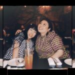 Naomi Watanabe Instagram - New nails💅 Large set of Sanrio characters🎀 And I'm back in Japan! Short stay but happy! ! my beloved homeland🇯🇵 @nailsbymei さんに すんごい可愛いネイル作っていただきました！！サンリオ大集合です！ 全部手書きとか激ヤバ才能爆発祭り👺 ありがとうございます！！ このサンリオ爪を引っ提げて、 わたくし日本に帰ってまいりました！！！！🇯🇵🫶 ただいまー！！！ みんな元気だったかなー！！！？！ 短い滞在だけど夏の日本をお満喫大先生する！！ ちょくみーずと街ですれ違うんかな？ しかし昨日の雷やばかったね 多分2.3回うたれてる とりあえずセミの鳴き声を聴きながら大好きな桃を爆食いします #ぶりっ子とかじゃないよ #本当に桃が好きなんだよ #日本飯うますぎ #サンリオネイル #sanrionails 今回のカラコンはわたくしの N's collectionのずんだ餅です！ 我ながらネーミングセンスうにょ