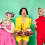 Naomi Watanabe Instagram - 🎀It’s World Play Day🎀 I’m coming together with my @lego Play Squad to unlock my superpower of play- self-expression- and encourage you to do the same. Play is so important. For me, play taught me to express myself and be whoever I wanted to be. I still choose to prioritise play every single day, even if its just five minutes of dancing in my bedroom or jumping on the karaoke machine to sing my favourite song. Play can be whatever you want it to be. What superpower will you unlock through play today? My play today is to take part in a press conference and make funny faces in the middle of it without anyone noticing😂 That's probably not the typical "play" but... To find out more visit LEGO.com/WorldPlayDay #LEGO #SuperpowerOfPlay #LegoPartner #AD 今日はワールドプレイデイです！ @lego のプレイスクワッドと一緒に「自己表現」のスーパーパワーを解放！みんなも一緒に解放しよう🫶遊ぶことはとっても大切だと思ってます！私は遊びを通して自己表現を学び、なりたい人になることを学びました！今でも毎日遊びを１日にたくさん入れてます！一日たった5分でも寝室で踊ったり、カラオケで大好きな曲を歌ったり、遊びはなんでも良い！今日の遊びを通してあなたはどんなスーパーパワーを解放する？ 私の今日の遊びは 今から記者会見なんだけど みんなにバレずに変顔します 遊び方違う レゴで遊びましょう