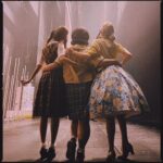 Naomi Watanabe Instagram - 本日はミュージカルヘアスプレー 大阪公演初日、そして私ごとですが35歳になりました！！ 最後のカーテンコールでサプライズお誕生日会(?)を皆さまにしていただきめっちゃ幸せでした🏩くす玉の絵はそうちゃんが描いてくれたみたい🥹🫶ありがとろろそばだよ！ 初めてのミュージカル主演ということでこの数ヶ月ずっと意味わかんないくらい緊張してますw そんな中、愛に溢れたカンパニーの皆さまの沢山の優しさとお客様から沢山のパワーをいただき日々元気にトレイシーを演じれてます！！ そして公演中ずっとDMやコメントで応援してくれてる皆さまもありがとうございます🥹ガチで日々の力になってます！ こんなにSNS更新しないことないから、友達からも生きてる？って連絡きたにょwww 東京公演、福岡公演にお越しいただいた皆さまありがとうございました！ そして大阪公演の皆さま、よろしくお願いします！ 35歳も引き続きよろしくお願いします！ ちなみになんの写真が謎かな？w