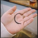 Naomi Watanabe Instagram - 髪の毛切ったよ、どうかな？ 無事金太郎にならずに済みました @nerohair ありがとうございます ネロさんはいつも髪切った人のポラロイド撮るんだけど私も参加したにょ‼︎ うれぴ 夢の世界みたいな不思議な動画もあるから見てね NEWヘアの感想お待ちしております New York City, N.Y.
