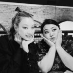 Naomi Watanabe Instagram - 4月20日はマリファナday(?)的なアメリカのカルチャー(?)的なので、街中みんながプカプカ吸ってる中、私たちはでっかい派手ビビンパを吸い込んでたよ モデルの @warukatta ちゃん 前にドバイの撮影で一緒になって、英語でアタフタする私を色々助けてくれたんや！優しいありがたや ニューヨークに住んでるにょって事でご飯いったにょ オーストラリア出身でニューヨークに来て5年の先輩にょ 何ヵ国語も喋れる天才で、どうやって覚えたか聞いたけどシンプルな天才だったので参考にはならなかった 凡人、地道に頑張ります 夜、歩いて帰ったけど 公園に100人くらいが円になって盛り上がってたから、なんだろう？ライブかな？って見に行ったらただマリファナ吸ってるだけだった 走って帰った 色んな国に色んなカルチャーがありますな New York City, N.Y.