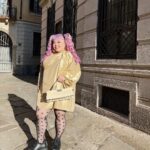 Naomi Watanabe Instagram - @fendi ファッションショーにお邪魔しました💛素敵なお洋服達をまた生で拝見できて興奮🥺 私のお洋服も全身FENDIです💘 こんな素敵なドレス着れて嬉しい😭 今年は…色んなドレスに挑戦したい💪💚 終始、ツンツンタイムが来そうでしたが持ち堪えました😎うにょ ヘアは @nerohair Milan, Italy
