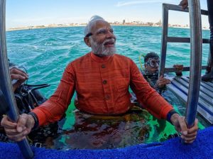 Narendra Modi Instagram - Dwarka Darshan…an unforgettable experience.