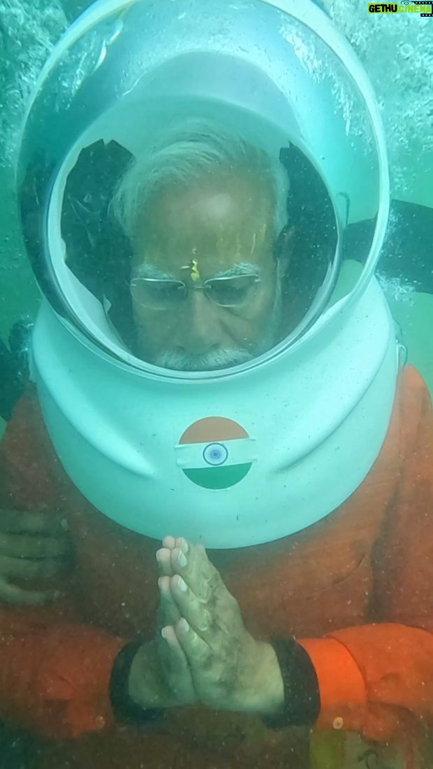 Narendra Modi - 6.5 Million Likes - Dwarka Darshan under the waters... where the spiritual and the historical converge, where every moment was a divine melody echoing Bhagwan Shri Krishna's eternal presence.