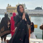 Nargis Fakhri Instagram - Thirteen years ago I visited the Golden Temple for the first time during Rockstar Promotions. Once again I was in awe of this beautiful structure and upon entering I felt the peace, harmony and solace in the temple as the spiritual energy there uplifts one’s consciousness. I always get emotional when visiting a holy place no matter which religion or faith it belongs to. At that moment I feel like I am connected to everyone there and the emotions of the world which really affects my heart and soul. I feel very Blessed to have the opportunity to have gone for the second time in my life. 🙏Waheguru . . . . . . . . . . . . . . . . . . . #blessed #traveldiaries #goldentemple #gratitude @ansabjahangirstudio Golden Temple,Amritsar