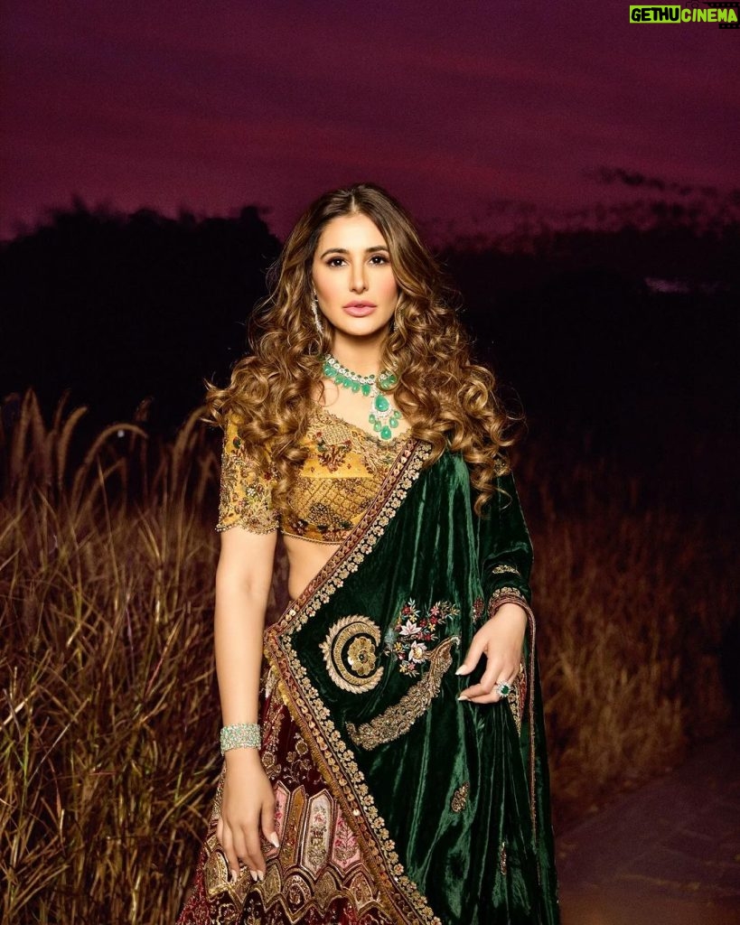 Nargis Fakhri Instagram - “All the darkness in the world, cannot extinguish the light of a single candle.” . Be that candle . .. . . . . . . . : : : . . . . . . , . Manager @mahakbrahmawar Jewelry- @gkchudiwalas Outfit - @marwarcouture Photographer @kewalchholak Stylist @malvikadusad Make up - @kumbhat.muskaan Hair Stylist - @surajsainhairstylist India