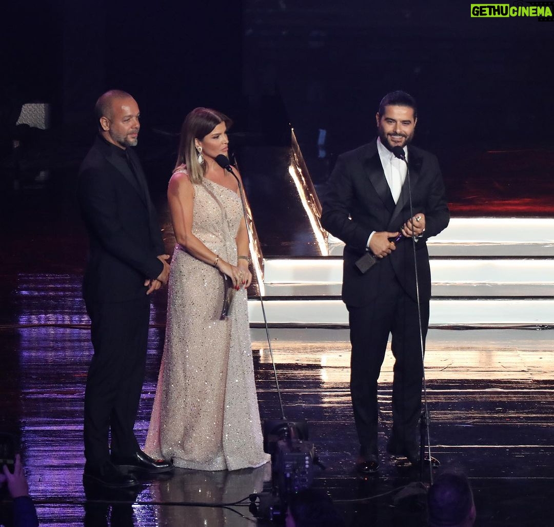 Nassif Zeytoun Instagram - بعد ١٣ سنة من الفرح و الحب و التعب و الجهد و الشغف و الإصرار و الفشل والخذلان والحزن، رجعت وقفت بين ناس كان الهن الفضل بوجودي بهالمجال استقبلوني كَ هاوي سابقاً و اليوم فرحانين و مساهمين بِ مسيرتي. شكراً @lbcilebanon شكراً @murexdor شكراً لكل شخص ساعدني من البداية لليوم. ولكل المحبين الله يسعدكم و نشالله ضل عند حسن الظن دائماً. بحبكم 🤍 Casino du Liban