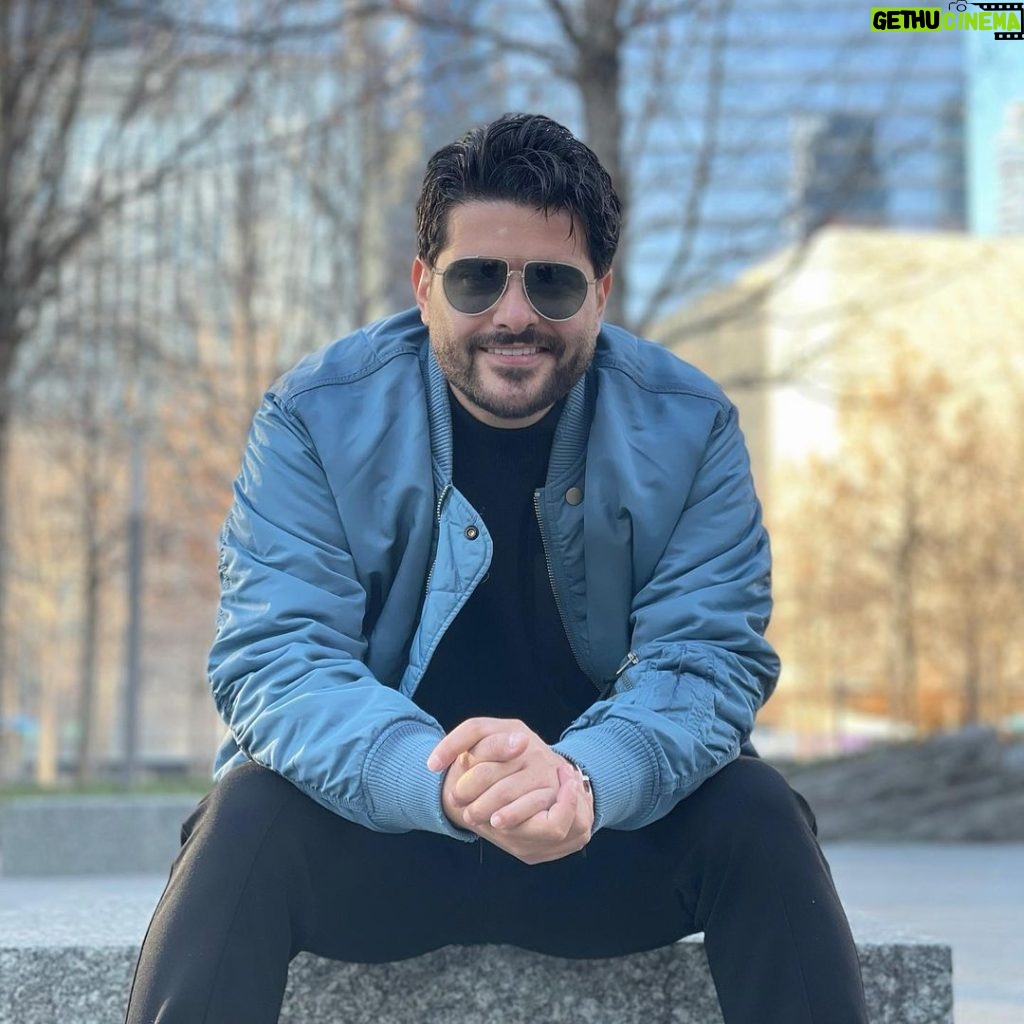 Nassif Zeytoun Instagram - SMILE 🙂 #NassifZeytoun 💡 Manhattan, New York