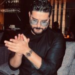 Nassif Zeytoun Instagram - I HAVE CHOSEN TO BE HAPPY BECAUSE IT'S GOOD FOR MY HEALTH. 😎😁⚡️ #NassifZeytoun 💡 Dubai, UAE