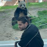 Nassif Zeytoun Instagram - #NassifZeytoun ♟️ Suhail and Thouraya 🐼 #Qatar #Doha #PandaHouse Doha, Qatar