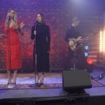 Nastasya Samburskaya Instagram - Долгожданный выпуск #каверlive уже на ютюбчике! У меня в гостях мои подруги @molokhovskaya и @salekseeva Всем приятного просмотра! Поддержите лайками комментариями 🫶🫠