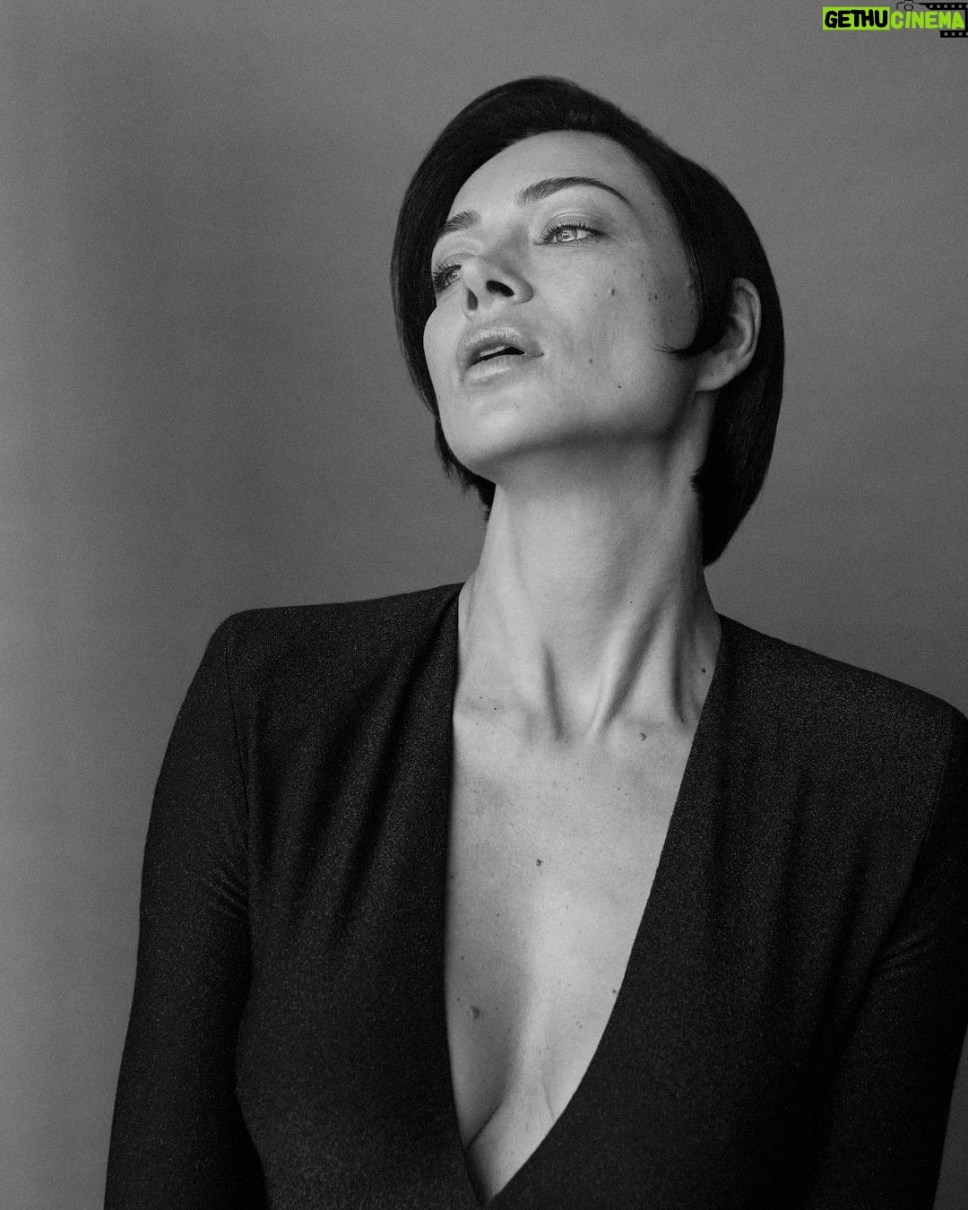 Nastasya Samburskaya Instagram - Позавчера у меня в сторис рубрика «вопрос-ответ», где я предложила вам спросить у меня совет. Самое удивительное, но 80% вопросов были, как перестать пить)))