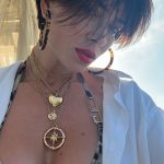 Nastasya Samburskaya Instagram - Мне было хорошо, но я все таки вернулась обратно в Москву 😉