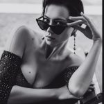 Nastasya Samburskaya Instagram - Девочки ( и некоторые мальчики), не повторяйте моих ошибок, не загорайте в сетчатом боди 🕸😑 фотоГраф @dvelichko Antalya, Turkey