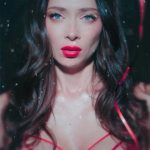 Nastasya Samburskaya Instagram - С праздником ❤️🖕🏼 И моя традиционная, «радостная» валентинка😩