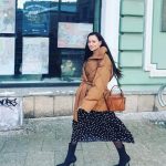 Nastasya Samburskaya Instagram – Выгуливаю самый тёплый и прекрасный подарок, пуховик от @khrisjoy_official Как же я их обожаю! 💕💕💕 Чистые пруды
