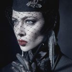 Nastasya Samburskaya Instagram - Сейчас еду на такси домой, сил не осталось. Какую же невероятную работу мы проделали с вами, талантливые вы мои! В следующем году я обязательно дам большое интервью, в котором расскажу не о деньгах и сложном детстве, а о творчестве, которое захватило меня с момента прочтения сценария к фильму «Тереза». @darya_makarova Спасибо, что ты это написала! @vitalyelectro Спасибо, что срежиссировал, спасибо за то, как красиво ты это сняла @lerachervi Спасибо всем, кто участвовал в создании! Группа, коллеги, мы скоро увидимся на «шапке»! Опыт отличный, продюсировать и одновременно быть главным персонажем - круто и кайфово, от тебя ничего не скрывают, поэтому я знаю все секреты, о которых артистам обычно не рассказывают 😂 райдер твой соблюдают до запятой, потому что ты сама себе его и оплачиваешь, а самое приятное в том, что премьеру я увижу в числе первых 😜 Я повторюсь, благодарна каждому, спасибо, что так кропотливо создавали каждую секунду этого фильма! Ваша Тереза Сергеевна 💪🏽😂 Дорогой наш @eugeney_dahl !!! Как я могла про тебя забыть! Ты просто душа! Как ты нас всех чудесно нарядил! Ты просто создал мою героиню, я никогда в жизни не выглядела так шикарно! Благодарю, выздоравливай 😘😘😘