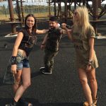 Nastasya Samburskaya Instagram - Мишаня, ты человечище и опора, талантливый, харизматичный и самый пунктуальный на свете! Я тебя просто обожаю, как и вся страна! С днём рождения! Желаю, чтобы ты получил роль мечты в самое ближайшее время и нескончаемого вдохновения🎉