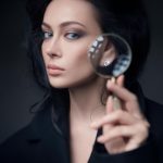 Nastasya Samburskaya Instagram - Женщина любит ушами. По уху можно сразу понять насколько долюбленная женщина 😂 📸 @dvelichko
