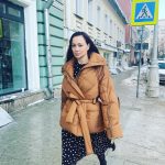 Nastasya Samburskaya Instagram - Выгуливаю самый тёплый и прекрасный подарок, пуховик от @khrisjoy_official Как же я их обожаю! 💕💕💕 Чистые пруды