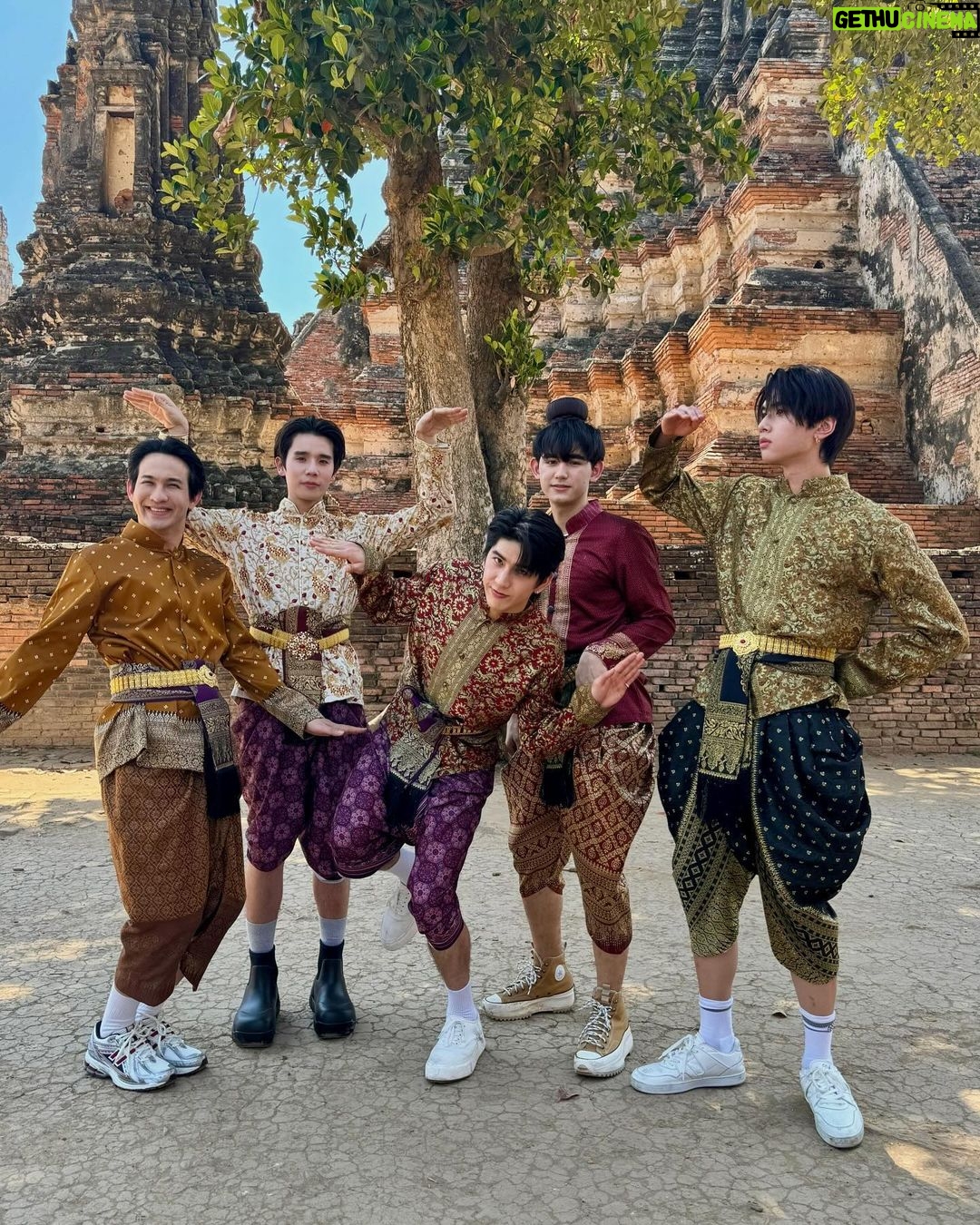 Natachai Boonprasert Instagram - กลับไทยละ🇹🇭