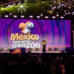 Natalia Lafourcade Instagram - Esta noche me tocó cantar en el @teletonmexicooficial esa hermosa canción del flaco de oro María Bonita de Agustín Lara con amor para México y para Acapulco. La tierra, nuestra madre naturaleza llegó con ese tremendo huracán que sorprendió y dejó sin casa a cientos de personas. Seguramente tomará mucho tiempo reconstruirse y siempre las tragedias son también la oportunidad para volver a empezar quizá desde un lugar más luminoso. Que la esperanza se mantenga de pie. La labor de todo el equipo del Teletón es inmensa ya desde hace mucho tiempo. Que sigan apoyando a cientos de familias niños y niñas en México. Les invito a donar. Lo que cada uno podamos aportar ayudará para llegar a la meta y más allá. Gracias vida por permitirme poner un granito de arena en esta enorme labor humana para nuestros hermanos y hermanas en este país. Le mando todo mi amor a Guerrero y a nuestro bello Acapulco ❤️ que vengan las flores #OrgullosamenteTercos #Teletón2023 #tambiénvaporacapulco Parque Bicentenario