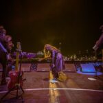 Natalia Lafourcade Instagram - Gracias @besamemuchofest fue una tarde maravillosa nunca olvidaré este momento. Y gracias a todas y todos ustedes, sentir su energía fue realmente especial. Viva la música y sus poderes para unir a tantas personas en un solo canto y un solo latir. Viva 🙌 y que bonito decir ¡Viva México! en estos contextos. Soy muy afortunada y más de poder compartirlo con mi increíble banda. @urieleschido @raymundopl @jorgegamboabass @lariruizvelasco @wilka_xalapa @trumpetpino @emidorantes ❤️👀🕊🇺🇸 #detodaslasflorestour amigos volamos lindo. #Fotografía @il.estudio L.A. California