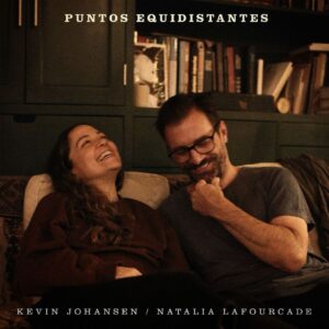 Natalia Lafourcade Instagram - Amigos y amigas aquí quiero compartir esta hermosa canción que grabé con mi amado amigo @kevinjohansenoficial 🌻🙏🏼♥️ es una belleza espero la disfruten. Amigo gracias por hacerme parte de tu mundo musical. Te adoro 😍