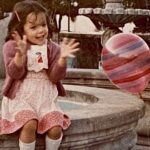 Natalia Lafourcade Instagram - Gracias mi gente hermosa. Les amo profundo ya prontito nos vemos. ❤️ ame verles en el Instagram live. Perdonen que no logre dejarlo en mi mosaico. No lo logré, vivo adentro de un árbol y no hay señal. #detodaslasfloresnl 🌸