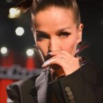 Natalia Oreiro Instagram - ⁣ Por lo único que me gustan los lunes es por @lavoz_uy ⁣ A ustedes, les gustan los lunes? 📷 @carla.baldisseri 🖤 @muglerofficial x @hm 🖤 @ramirezdenegro 🖤 @mono.fuk 🖤 @rosanjuan 🖤 @luligemelli 🖤 @diegoalfonsouy 🖤 @castillosfernando 🖤 @merynaor 🖤 @bliss.com.ar - Единственная причина, по которой я люблю понедельники, это @lavoz_uy А вы? Любите понедельники?