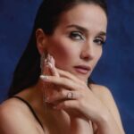 Natalia Oreiro Instagram - ⁣ Ay que si que si 🎙️ Esta noche continúan las batallas en @lavoz_uy ⚡️ 📸 @brunoilusorio 🎙️ @mono.fuk ⚡️ @luligemelli 🎙️ @rosanjuan ⚡️ @diegoalfonsouy 🎙️ @castillosfernando ⚡️ @merynaor 🎙️ @romerouy ⚡️ @bliss.com.ar 🎙️ @fefodiiaz