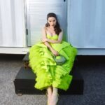 Natalia Oreiro Instagram - ⁣ Lo soñé impetuoso, formidable y ardiente;⁣ hablaba el impreciso lenguaje del torrente; Era un amor desbordado de locura y de fuego,⁣ Rodando por la vida como en eterno riego. 𝘋𝘦𝘭𝘮𝘪𝘳𝘢 𝘈𝘨𝘶𝘴𝘵𝘪𝘯𝘪 @brunoilusorio @rosanjuan @hm @espaciomagma @_tavogarcia @castillosfernando @diegoalfonsouy @paulistauy @merynaor @fefodiiaz @bliss.com.ar
