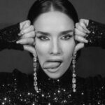 Natalia Oreiro Instagram - ⁣ 🖤🖤🖤 Noche de @lavoz_uy 🖤 @brunoilusorio 🖤 @elcamarin 🖤 @luligemelli 🖤 @rosanjuan 🖤 @castillosfernando 🖤 @diegoalfonsouy 🖤 @merynaor 🖤 @fefodiiaz 🖤 @mono.fuk 🖤 @bliss.com.ar 🖤 @fahomauy