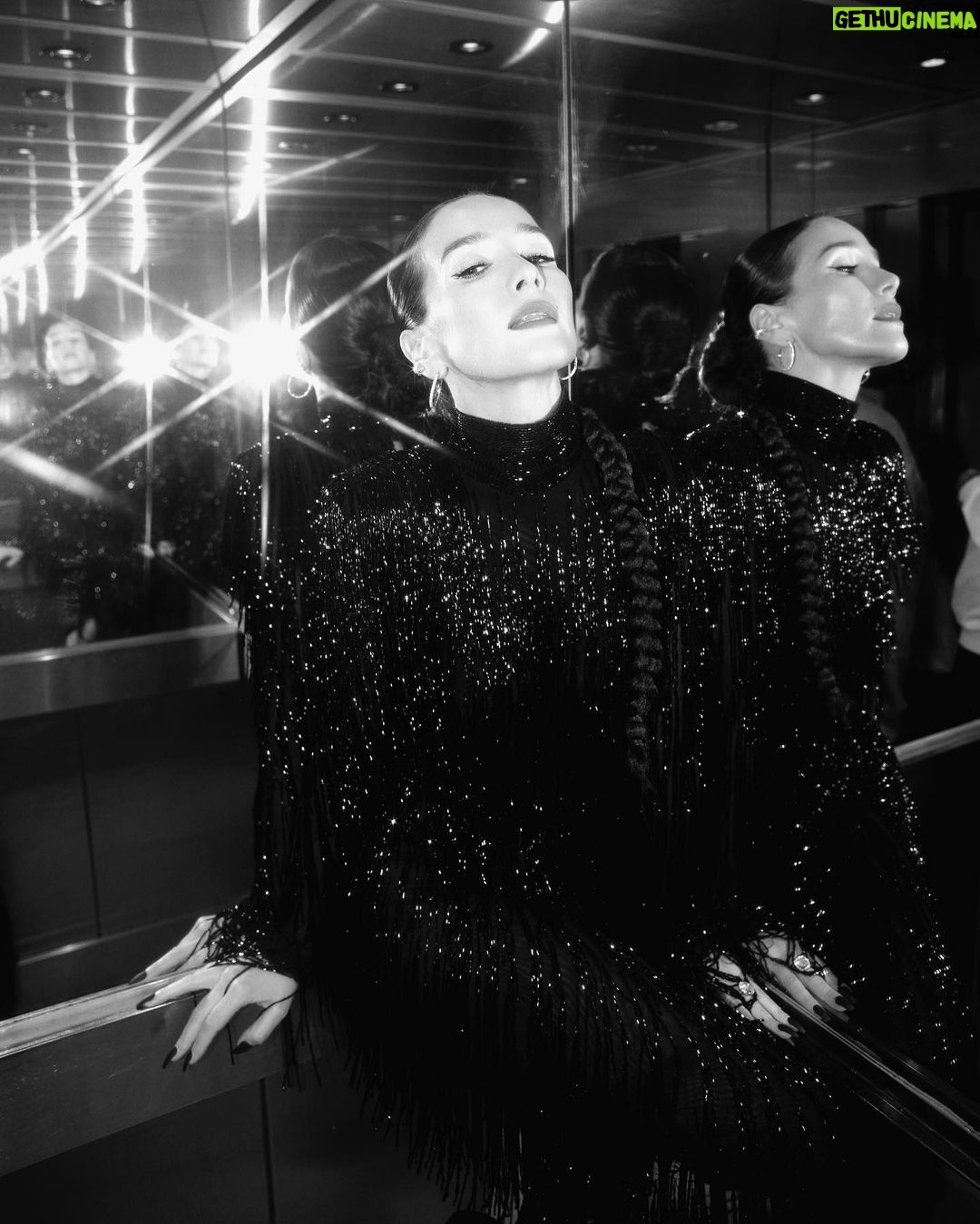 Natalia Oreiro Instagram - β£ Llegando a lo de @ferdente β£ π€π¬π€ποΈπ€ πΈ @brunoilusorio π€ @mariagorof π€ @karinacamporinomkp π€ @giachinomatias π€ @luligemelli π€ @bliss.com.ar π€ @turtupab - ΠΠΎ Π΄ΠΎΡΠΎΠ³Π΅ Π½Π° @ferdente π€π¬π€ποΈπ€