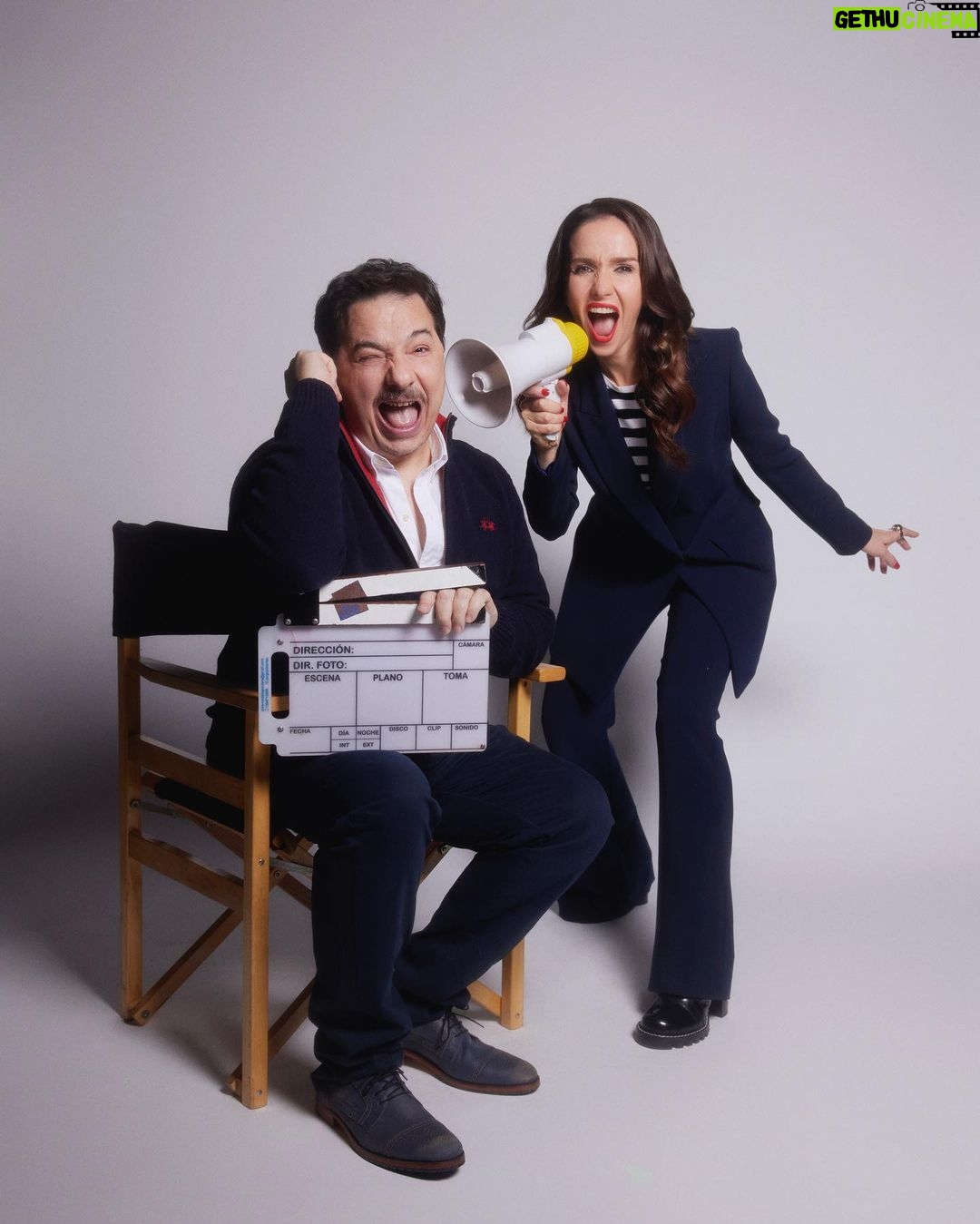 Natalia Oreiro Instagram - Hoy se estrena @casimuertapelicula ♥️ Y estamos felices y orgullosos del peliculón que hicimos, junto a un elenco genial! @diegovelazkez #PaolaBarrientos @ariel_staltari @ariel_staltari @violeurtizberea @albertoajaka Y el mejor equipo técnico del mundo mundial!! Gracias, @cinema7films @nonstoptvstudios @particularcrowd @montelona.uy Nos vemos en el cineeeeeee🎬 📸 @brunoilusorio 🕴️ @mariagorof 📹 @2girls_1cam