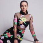 Natalia Oreiro Instagram - ⁣ Fotis para El Planeta Urbano por el genial @brunoilusorio 📸⁣ Gracias @orne.sersale por la nota✏️ @casimuertapelicula 💔 👗 @jitric_jc 💄 @karinacamporinomkp 👠 @lucianomarraok 👩‍🎤 @giachinomatias 🪡 @luligemelli 💅 @bliss.com.ar