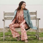 Natalia Oreiro Instagram - ⁣ Miro ya los relojes⁣ entre la neblina. Y las luces primeras entre la neblina. Y las luces primeras ya empezaron a desperezar. Spinetta.Pescado Rabioso 📷 @bonettomartin @clarincom @graguinazu @luligemelli @karinacamporinomkp @giachinomatias @milakartei @malloysbardecosta @bliss.com.ar