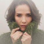 Natalia Oreiro Instagram - ⁣ Gracias @clarincom por tan linda nota x @casimuertapelicula ♥️ Gracias @graguinazu ✏️ Gracias @bonettomartin 📷 Y gracias a todo el equipo♥️ @luligemelli @karinacamporinomkp @giachinomatias @elcamarin @malloysbardecosta @soyclaudinasanchezok @raquelflotta @bliss.com.ar