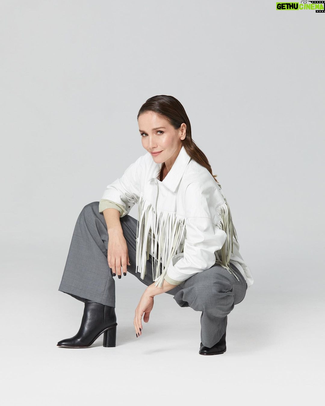 Natalia Oreiro Instagram - Si!! 💗Ya salió @revistaohlala de junio! Gracias por tan cálida entrevista y producción🌸 🌸 @solesimond 🌸 @eugenitica 🌸 @vir.gandola.styling 🌸 @florcisnerosph 🌸 @sebastianestrada_makeup 🌸 @dieperla 🌸 @soyclaudinasanchezok 🌸 @raquelflotta