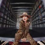 Natalia Oreiro Instagram - ⁣ Miauu 🐆🐆🐆 Grupito lindo y divertido si los hay!! 🐆 @brunoilusorio 🐆 @rosanjuan 🐆 @castillosfernando 🐆 @diegoalfonsouy 🐆 @merynaor 🐆 @fefodiiaz @mangostores_uruguay @mariacheruruguay @bliss.com.ar
