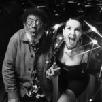 Natalia Oreiro Instagram - ⁣ Hoy cumple 80 años el gran @negrorada ⁣ 🎶🖤🪘♥️ Los Hot Blowers El Kinto Tótem Opa Rubenrá Richie Silver Pionero del rock en Uruguay y del candombe beat, artista de culto, exquisito compositor, estrella del pop latino al son del cha cha cha. Cantor de música para niños, conductor y gran comediante de televisión. Cine, radio, teatro... Y muchísimo más! Pero sobre todo, enorme persona, compañero y amigo. Querido Ruben, sos parte de la historia. Gracias por tu talento, tu energía, tu generosidad, tu sentido del humor, sensibilidad y compromiso. Gracias por la humanidad y por la música 🎶 Feliz cumpleaños!! Te amamos ♥️ 📸 @brunoilusorio
