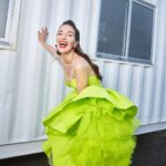 Natalia Oreiro Instagram - ⁣ Lo soñé impetuoso, formidable y ardiente;⁣ hablaba el impreciso lenguaje del torrente; Era un amor desbordado de locura y de fuego,⁣ Rodando por la vida como en eterno riego. 𝘋𝘦𝘭𝘮𝘪𝘳𝘢 𝘈𝘨𝘶𝘴𝘵𝘪𝘯𝘪 @brunoilusorio @rosanjuan @hm @espaciomagma @_tavogarcia @castillosfernando @diegoalfonsouy @paulistauy @merynaor @fefodiiaz @bliss.com.ar