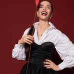 Natalia Oreiro Instagram - ⁣ Viva el amor ♥️🏹♥️ En todas sus formas!! Y recordá que el amor propio, es el más importante! Celebralo todos los días del año! Y en este San Valentín aprovechá para demostrarlo a quienes amas en @perfumeriasjuleriaque 💘