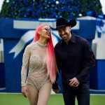 Natalie Eva Marie Instagram - Marry your best friend 🌹❤️😘 Happy #ValentinesDay bear! @jonathan_coyle #TheCalmToMyStorm 🌪️ 🐻n👢🚀