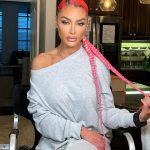 Natalie Eva Marie Instagram - 💄 You guys know your girl loves a good little glam sesh🥳 - 💫 Products used 💁🏻‍♀️…. Prep: @elemis pro collagen cleansing balm. Foundation: @armanibeauty Concealer: @hourglasscosmetics Setting powder: @lauramercier Eyes: @charlottetilbury THE BELLA SOFIA LUXURY PALETTE Lips @charlottetilbury Lashes: @beautycreations.cosmetics Brows: @anastasiabeverlyhills in Carmel Powder Bronzer: @charlottetilbury in Tan Cream Bronzer: @charlottetilbury Blush: @patricktabeauty She’s that Girl Setting spray: @charlottetilbury - Glam by my compadres: 💄MUA: @makeupbyapollo 💁🏻‍♀️Hair: @jasonhairr - 👗: OUTFIT: sweat suit you guys have been asking for is linked 🔗 in my LTK 🥳 link in bio ⬆️ Orange County, California